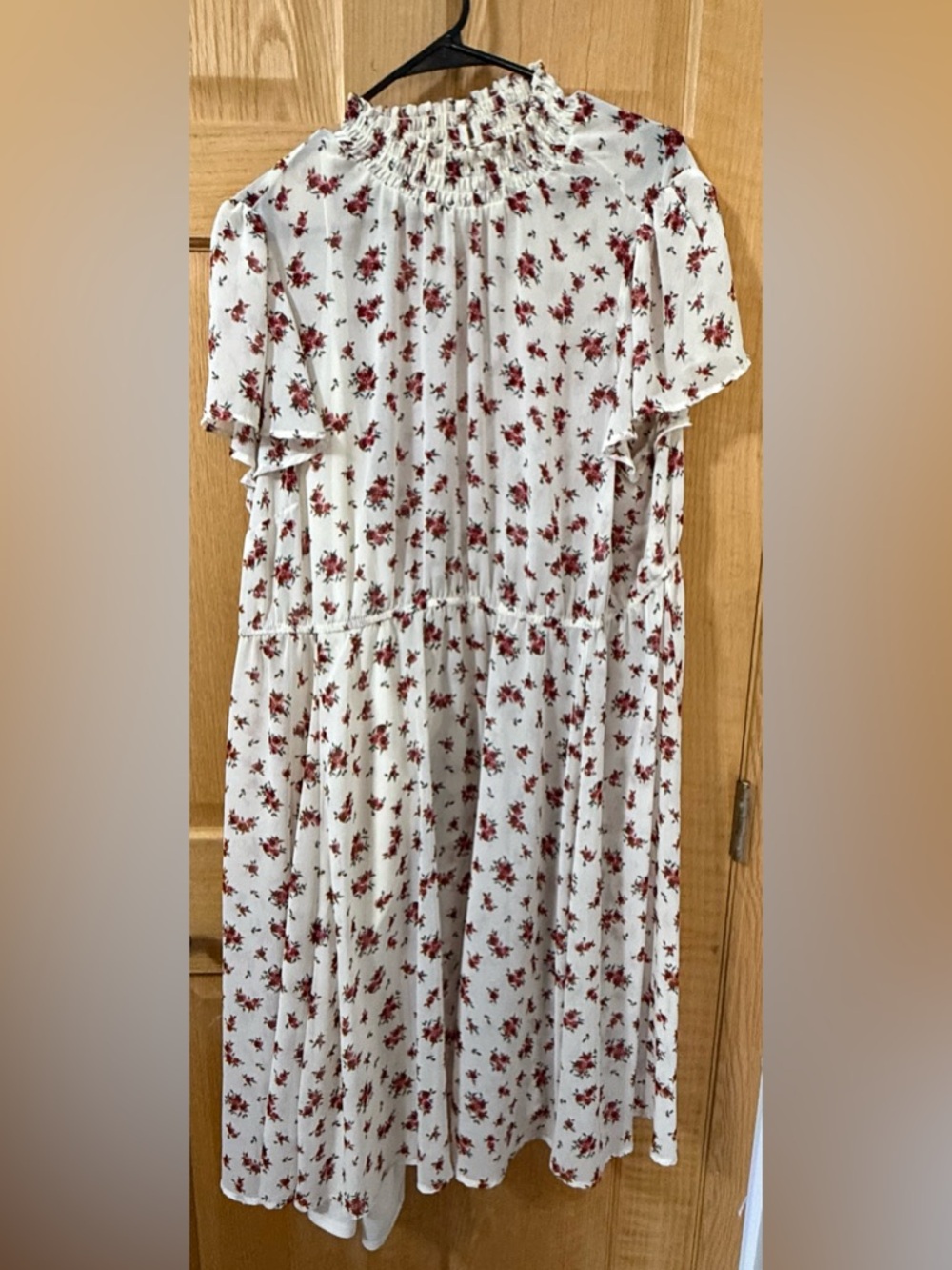 Torrid Floral Midi Dress Size 3 Ivory Rose Print Mock Neck Feminine Flowy